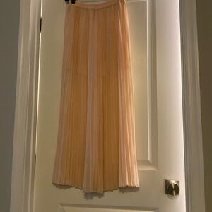 Pleated Maxi Skirt (Sheer Peach)🍑